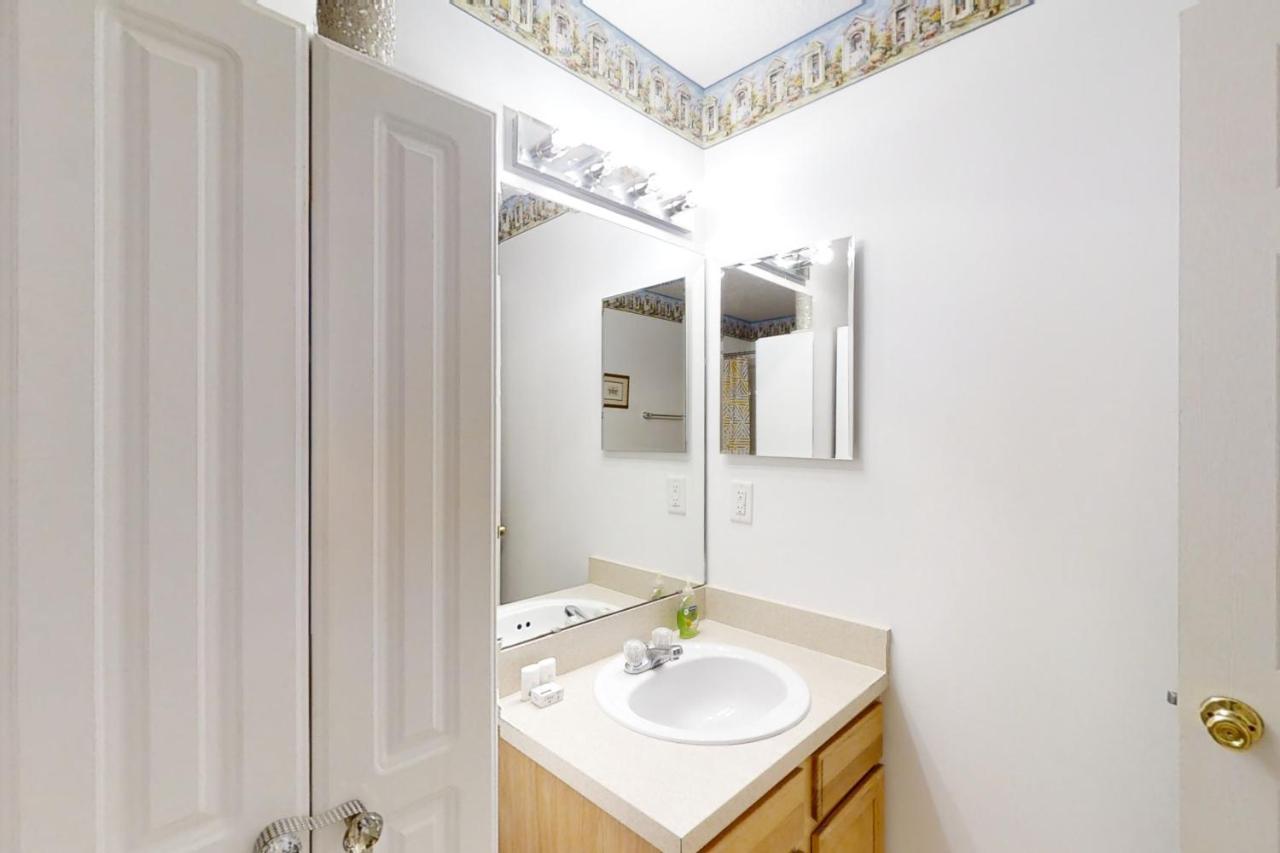 The Home On Tyson Lake Drive Jacksonville Luaran gambar