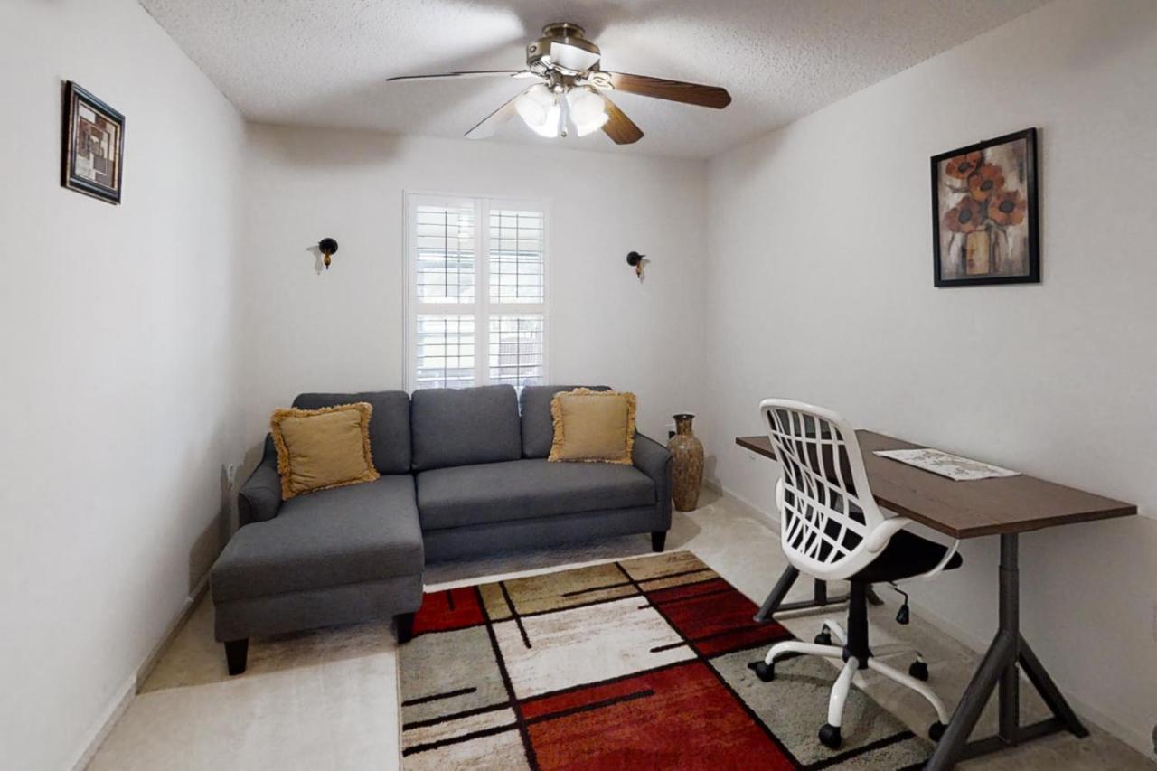 The Home On Tyson Lake Drive Jacksonville Luaran gambar